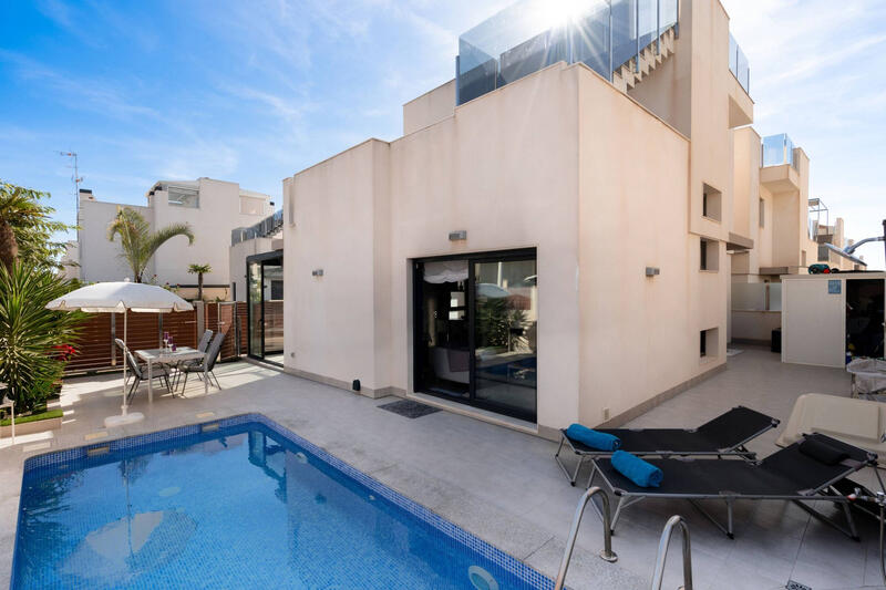 5 soverom Villa til salgs
