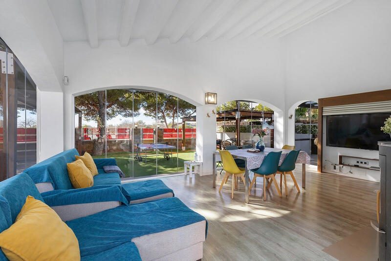 4 Cuarto Villa en venta