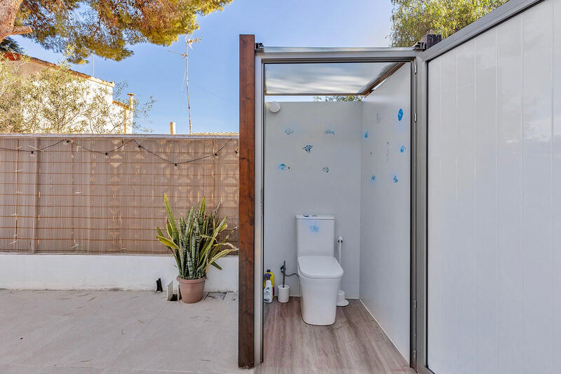 4 Cuarto Villa en venta