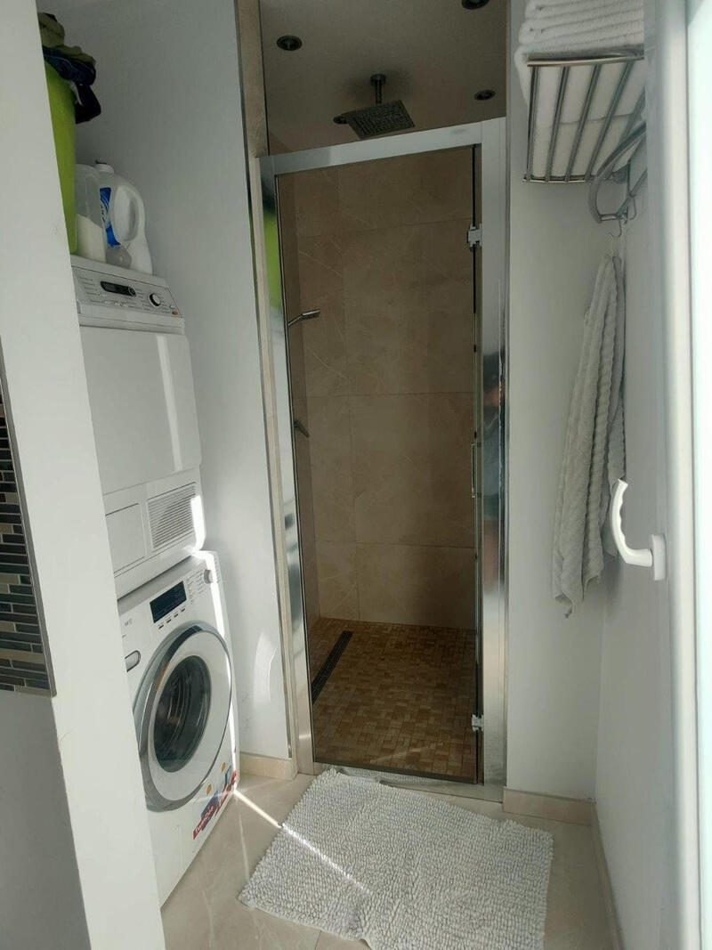 4 Cuarto Villa en venta