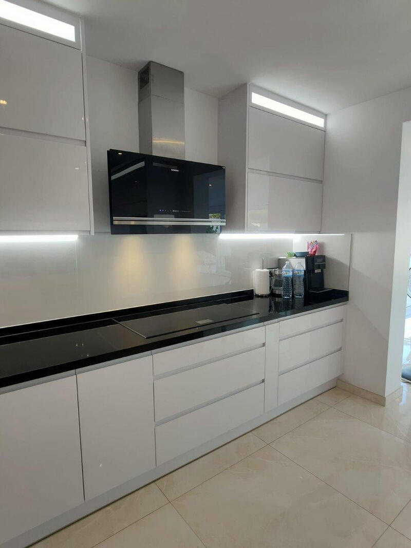 4 Cuarto Villa en venta