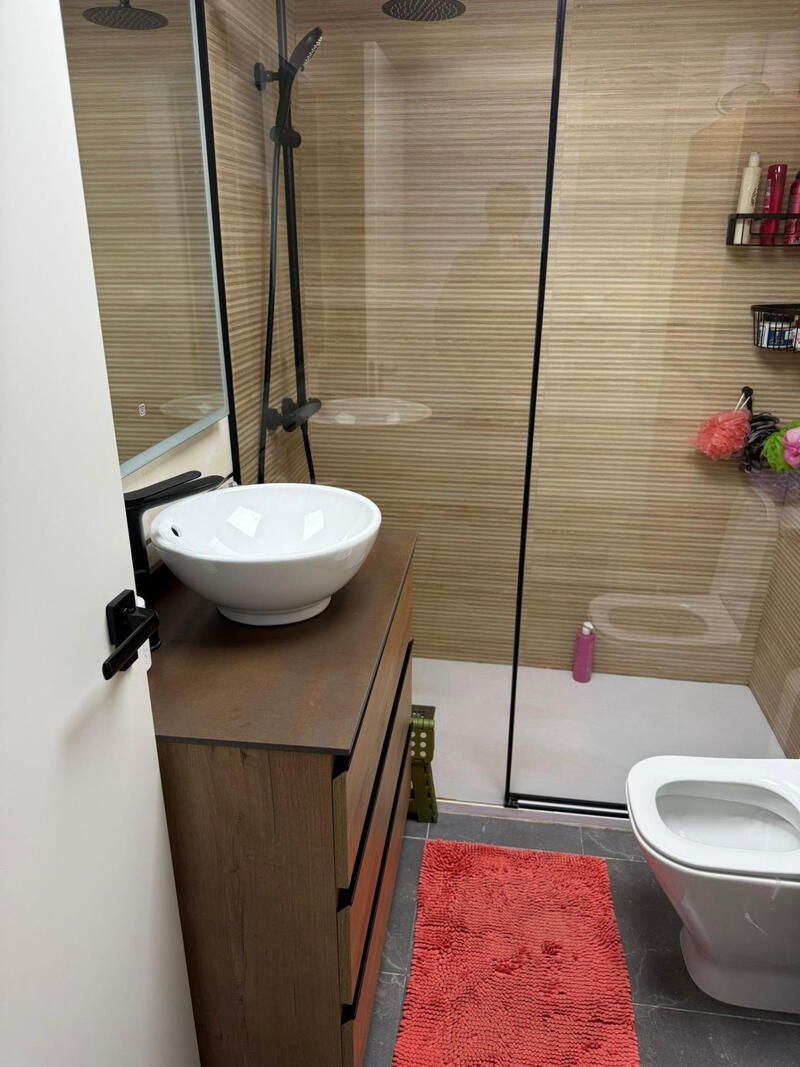3 Schlafzimmer Stadthaus zu verkaufen
