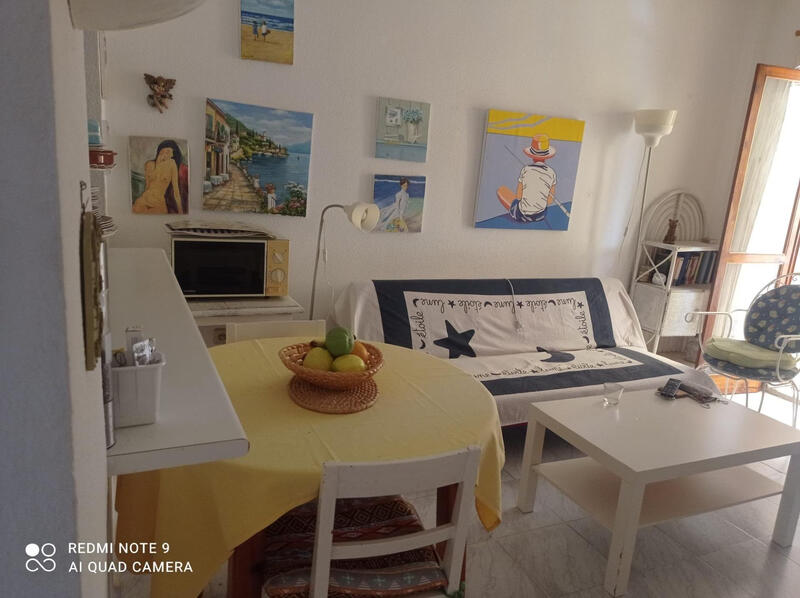 1 Cuarto Villa en venta