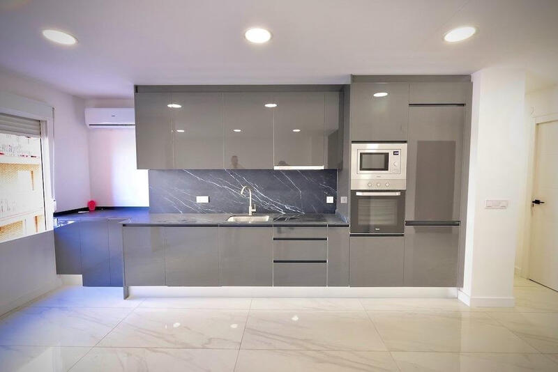 3 slaapkamer Appartement Te koop