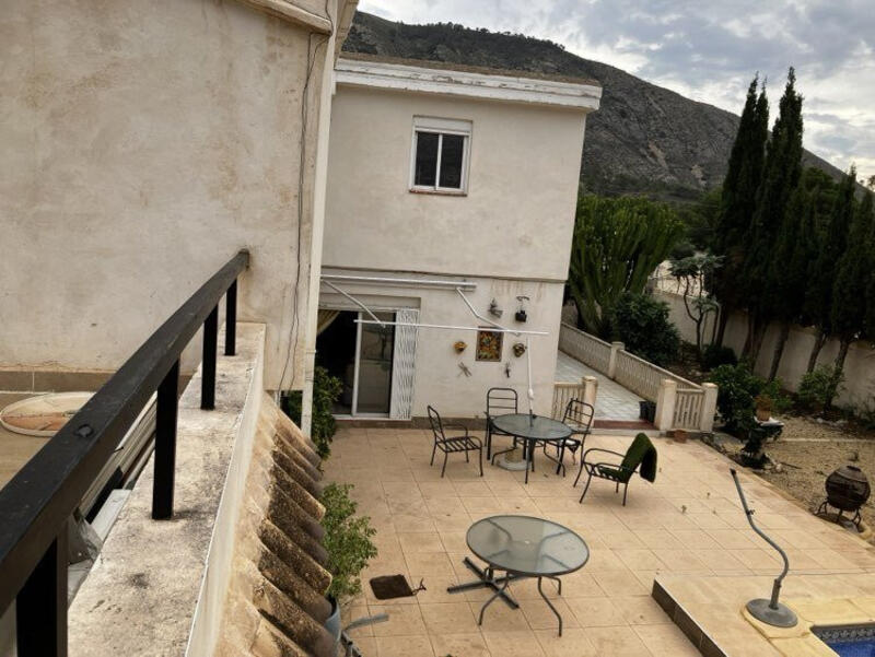 8 slaapkamer Villa Te koop