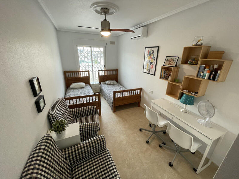 3 Cuarto Adosado en venta