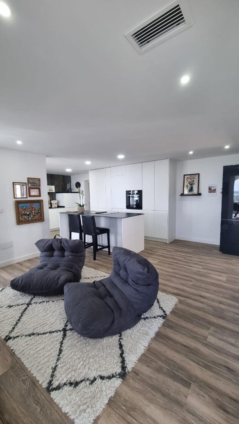 5 bedroom Villa for sale