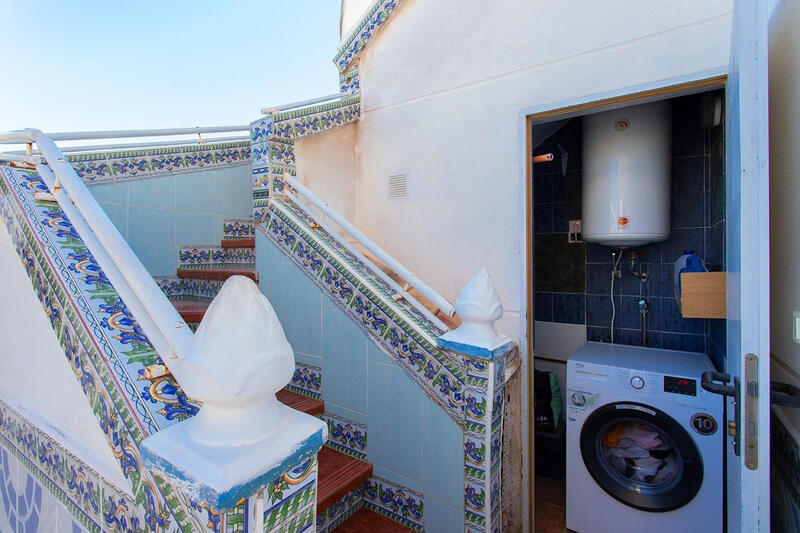 2 Cuarto Dúplex en venta