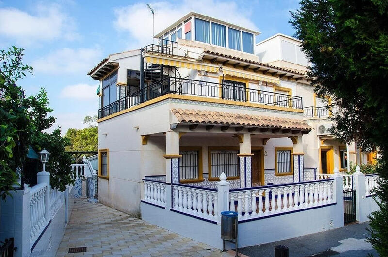 2 Cuarto Dúplex en venta