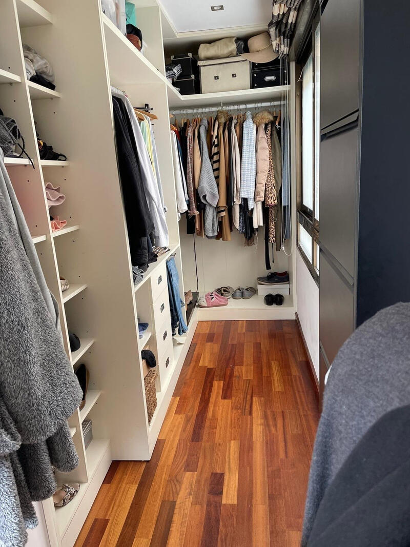 4 Schlafzimmer Duplex zu verkaufen