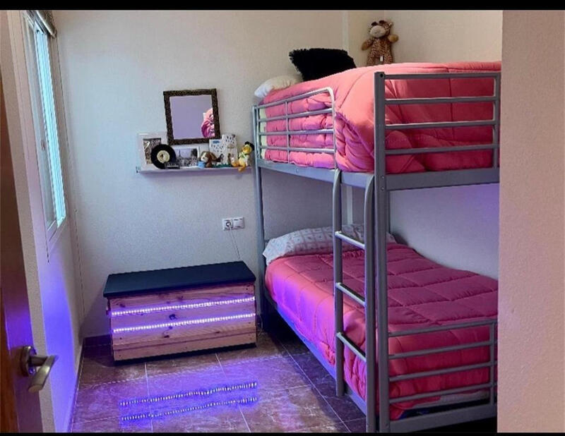 2 slaapkamer Appartement Te koop
