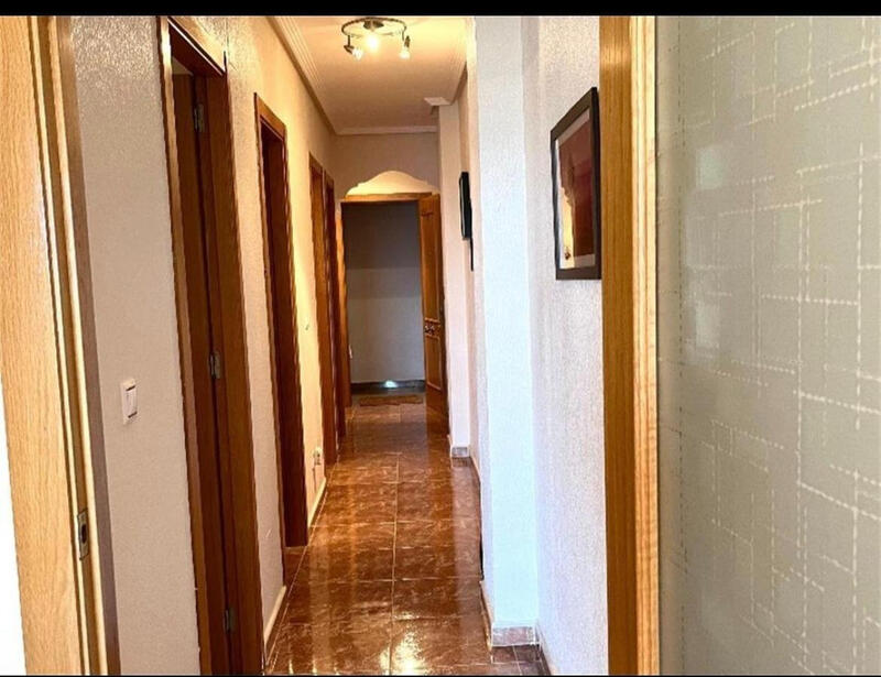 2 slaapkamer Appartement Te koop