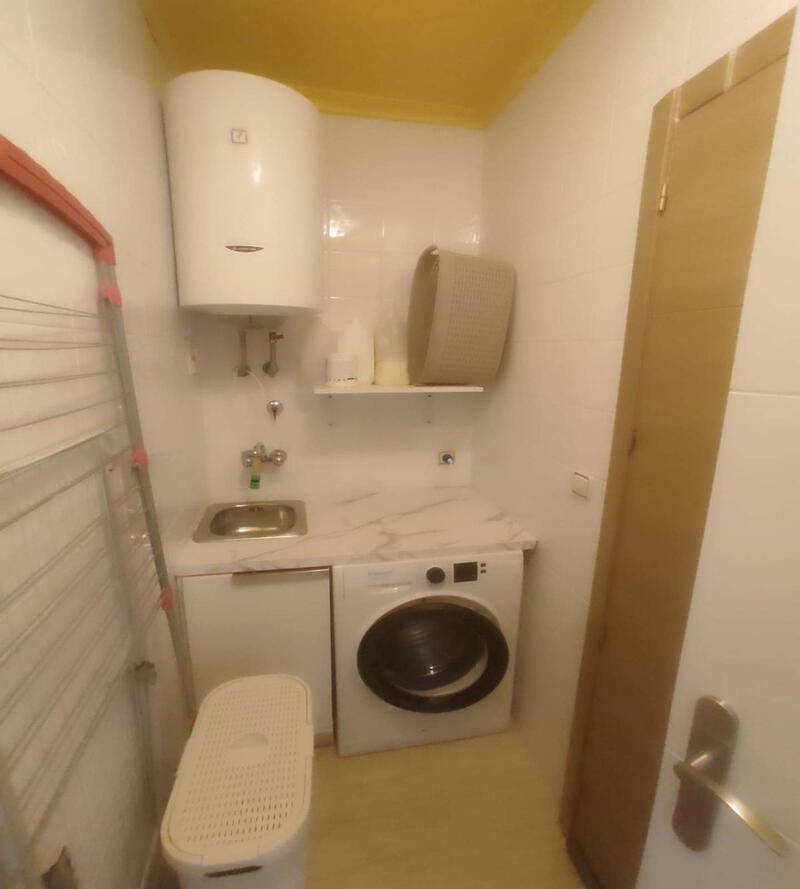 3 slaapkamer Gezinswoning Te koop