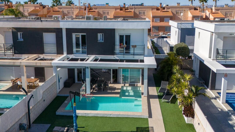 3 bedroom Villa for sale