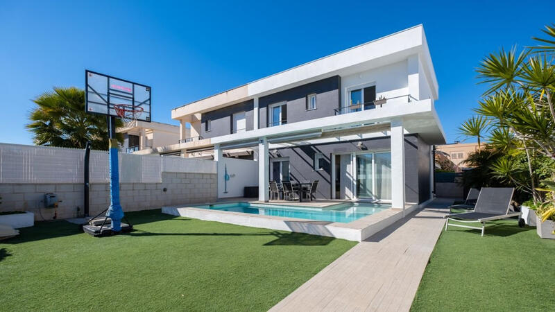 3 bedroom Villa for sale