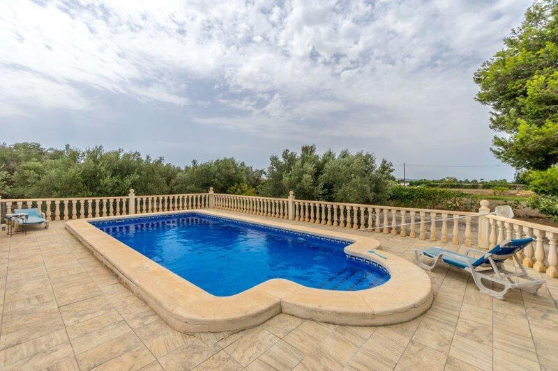 3 bedroom Country House for sale