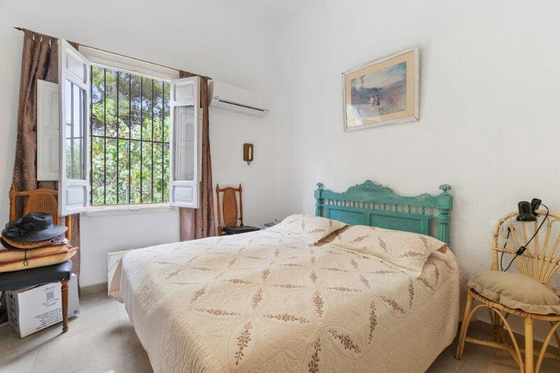 3 bedroom Country House for sale