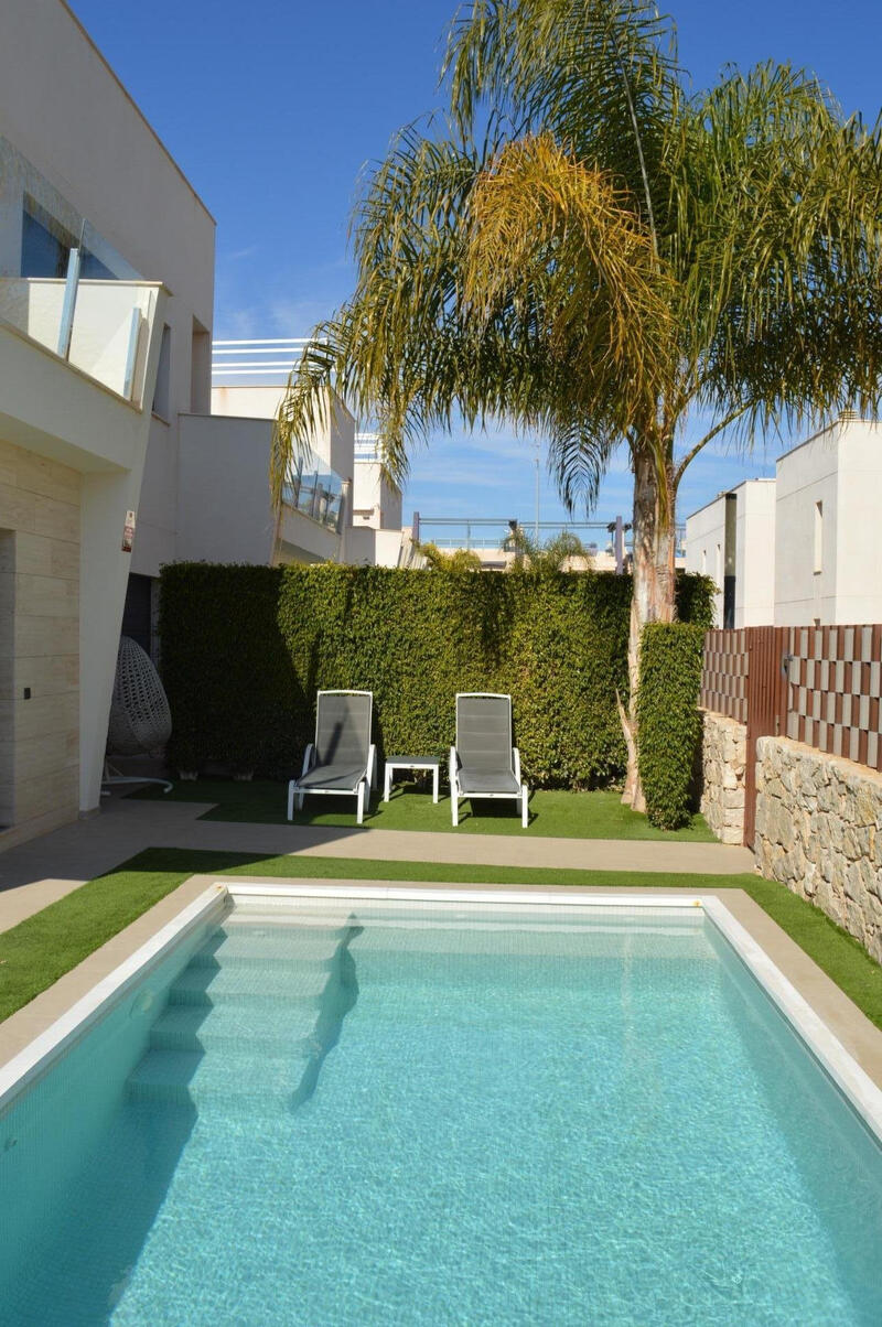 3 bedroom Villa for sale