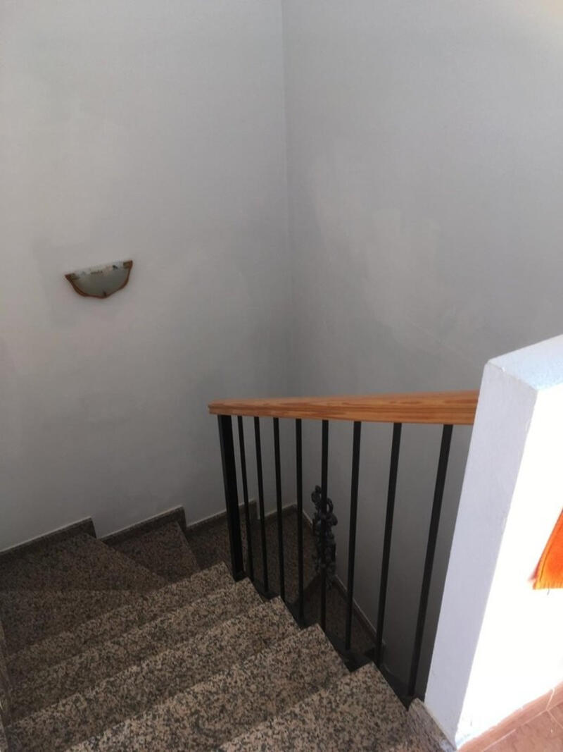 4 bedroom Townhouse for sale