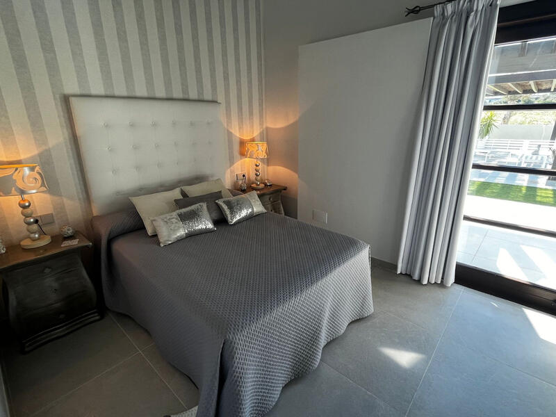 4 slaapkamer Villa Te koop