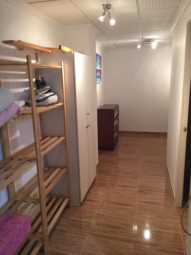 4 bedroom Apartment for sale