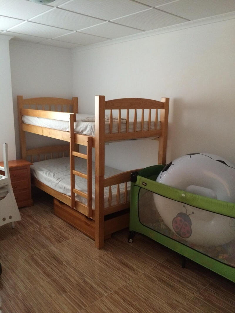4 bedroom Apartment for sale