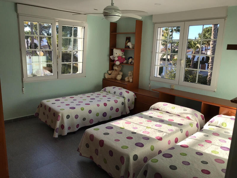 7 chambre Villa à vendre