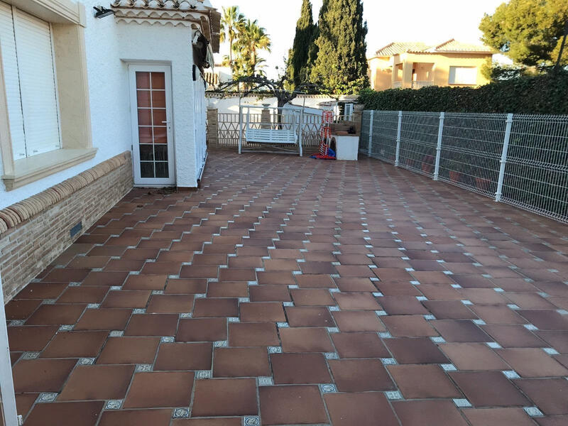 7 chambre Villa à vendre
