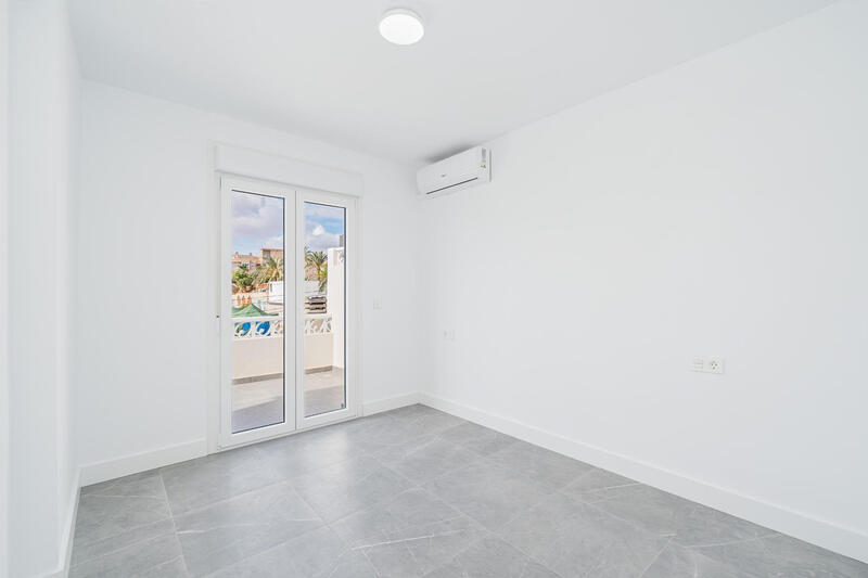 3 Cuarto Villa en venta