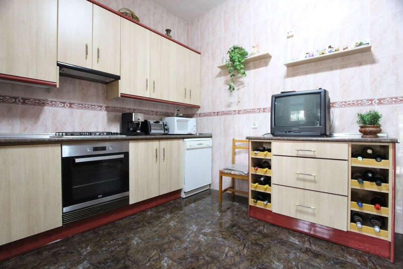 6 bedroom Villa for sale