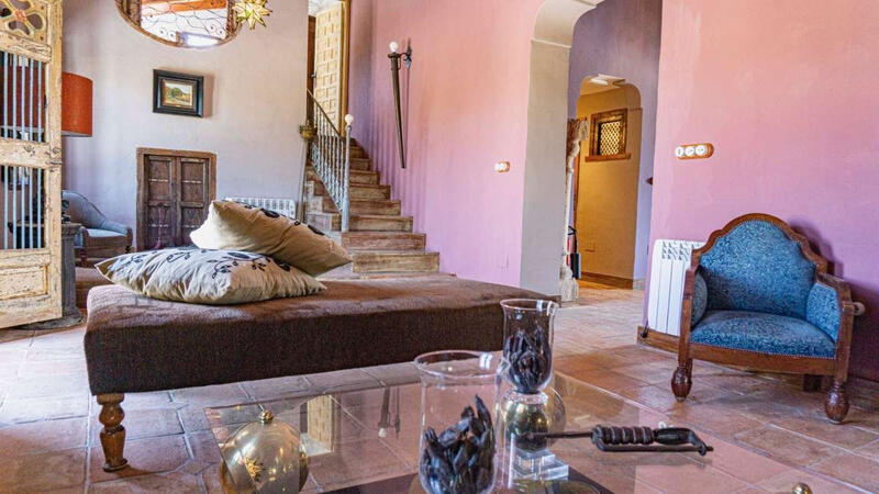 4 slaapkamer Landhuis Te koop