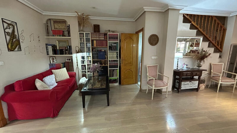 3 Cuarto Villa en venta