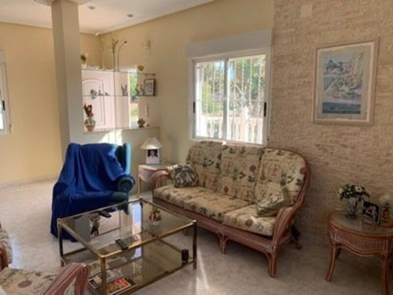 4 Cuarto Villa en venta