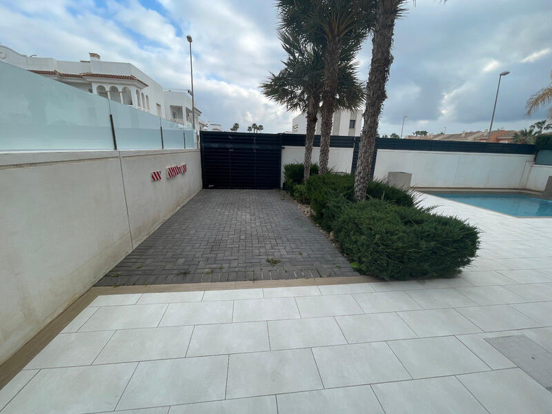 3 Cuarto Villa en venta