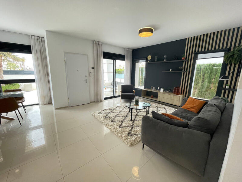 3 Cuarto Villa en venta