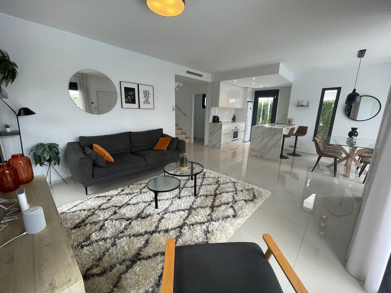 3 Cuarto Villa en venta