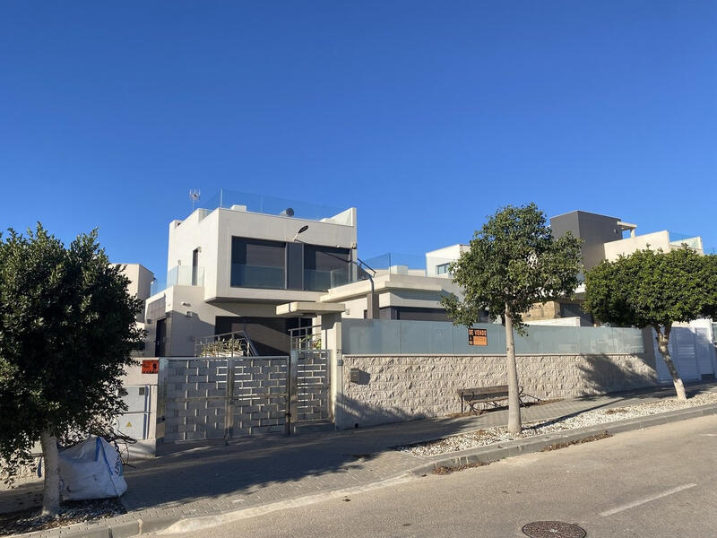 5 soverom Villa til salgs