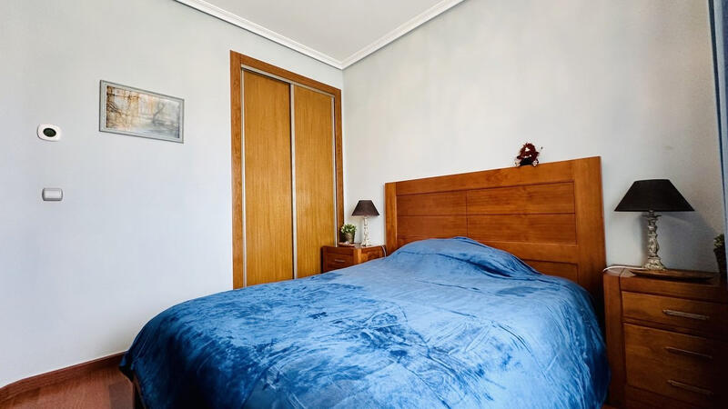 4 Cuarto Villa en venta