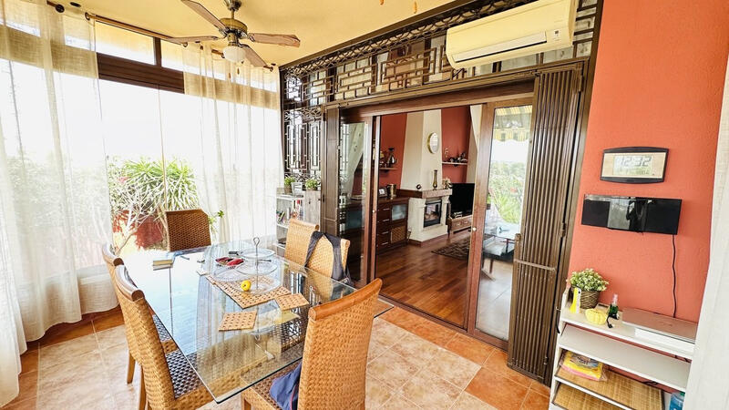 4 Cuarto Villa en venta