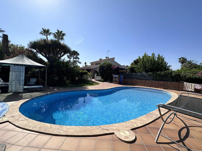 5 chambre Villa à vendre