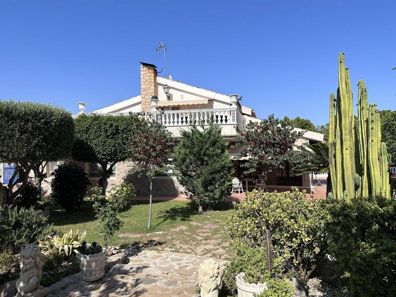 5 chambre Villa à vendre