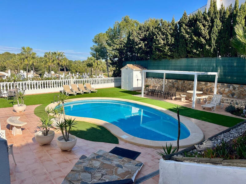 4 Schlafzimmer Villa zu verkaufen