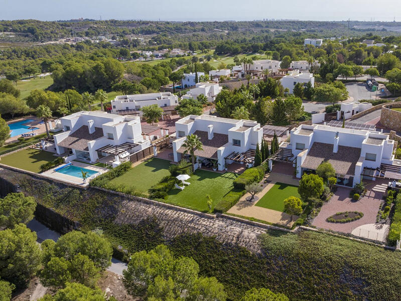 Villa til salgs i Torrevieja, Alicante