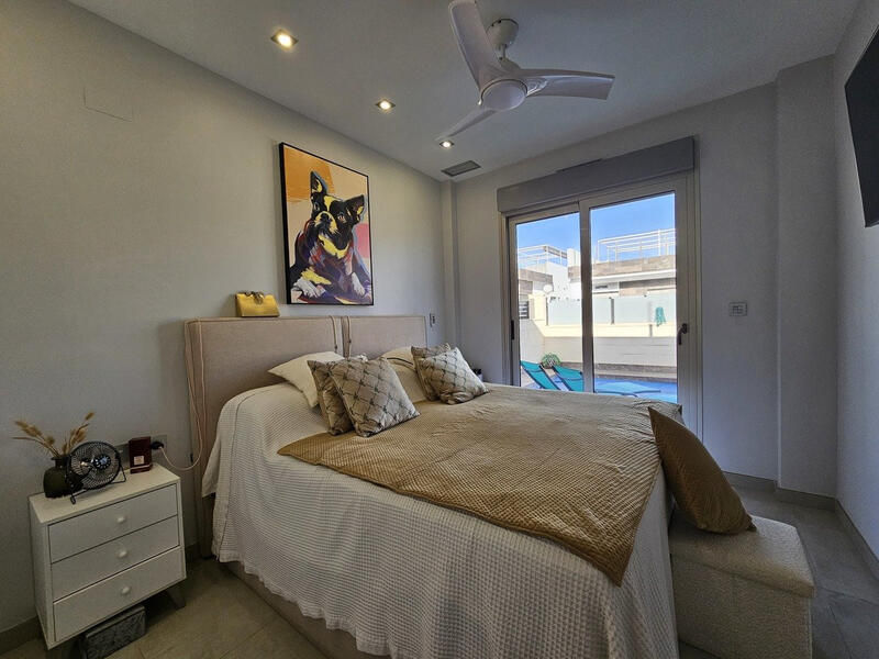 3 Cuarto Villa en venta