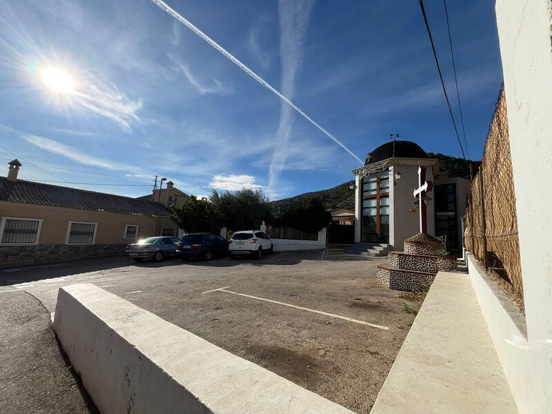 3 bedroom Townhouse for sale