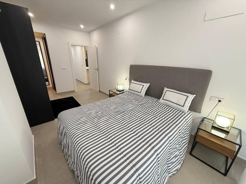 2 slaapkamer Appartement Te koop