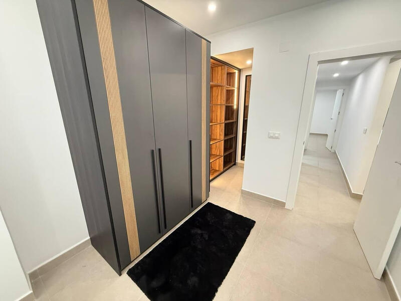 2 slaapkamer Appartement Te koop