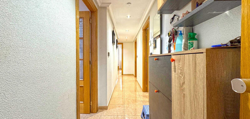 3 bedroom Apartment for sale