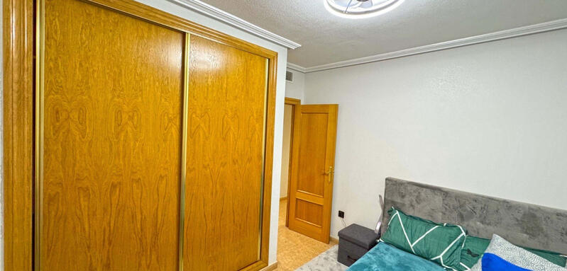 3 bedroom Apartment for sale