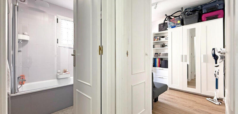 4 slaapkamer Gezinswoning Te koop